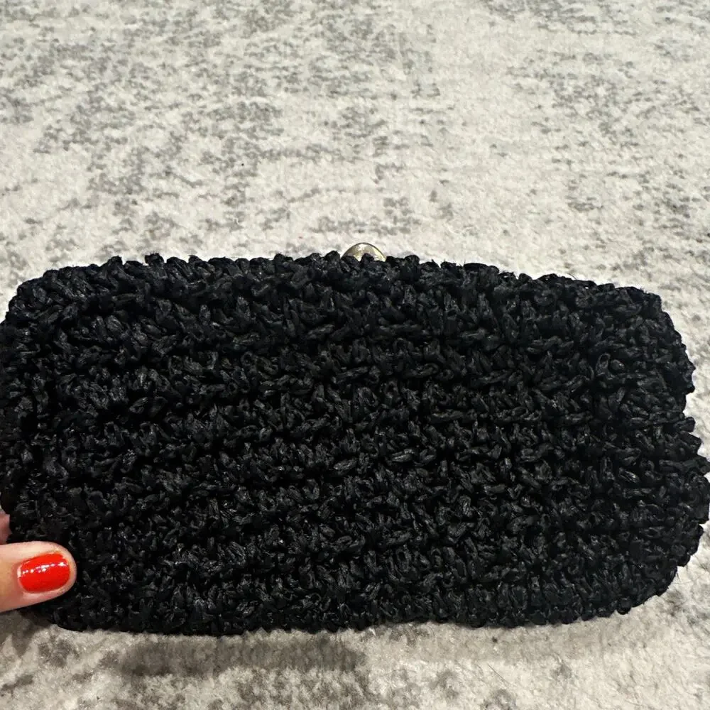 Black Women's Clutch Wallet Solid Pattern Kiss Lock Metal Frame
